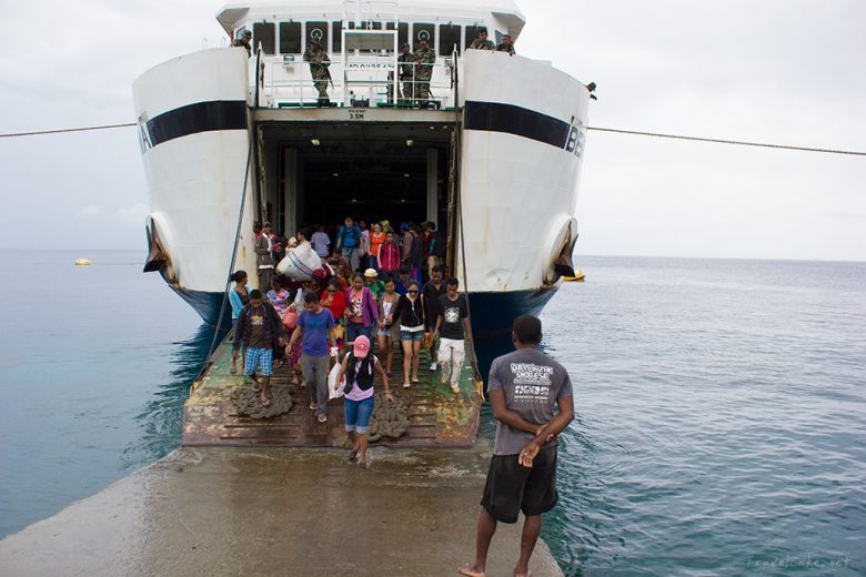 3 HOUR FERRY TO ATAURO ISLAND (10$ RETURN)