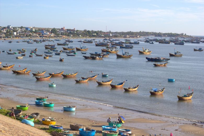  coastal village vietnam