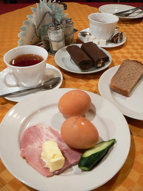 weird breakfast, Russia