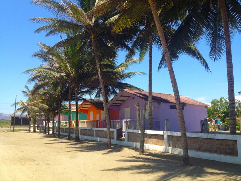 puerto cayo, ecuador