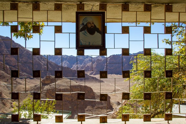 Chak Chak, Zoroastrian pilgrimage site